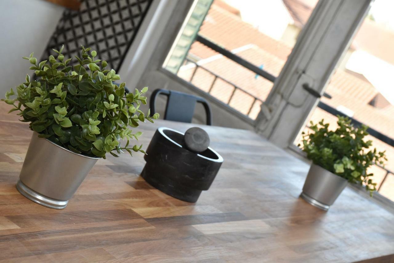 Le Select De Brou Apartment Bourg-en-Bresse Exterior photo